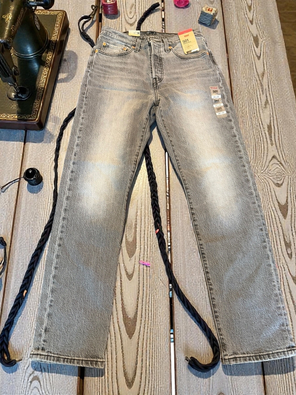 Levi’s 501 Original Fit Women's Jeans 28x30 Gray Black Wash Straight Leg NWT